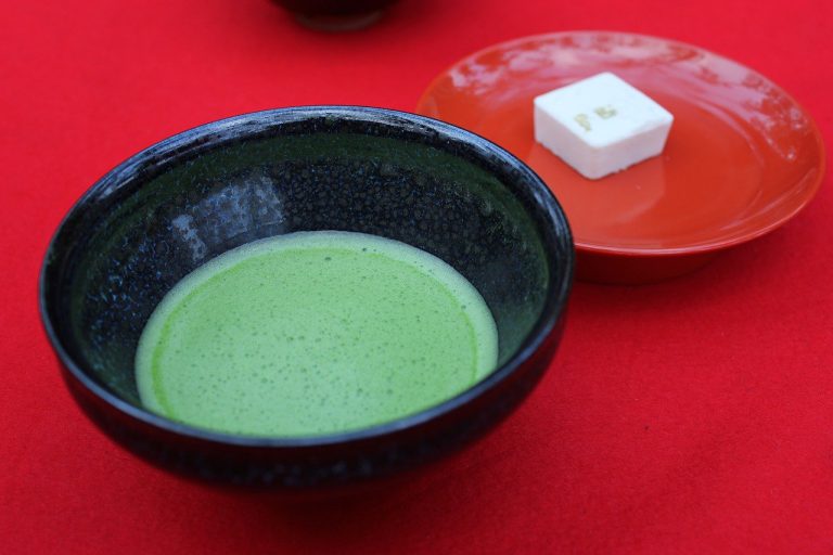 Tè Matcha: le tante proprietà di un elisir per la salute e il benessere